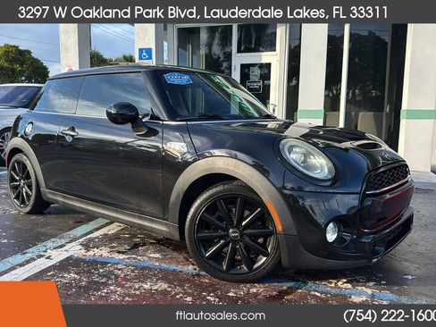 Used 2019 MINI Cooper S image 2