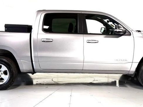 Used 2021 RAM 1500 Lone Star AWD/4WD image 3