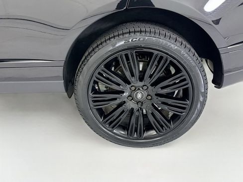 Used 2020 Land Rover Range Rover Long Wheelbase HSE AWD/4WD image 30