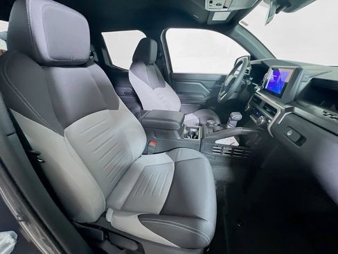 Certified 2025 Toyota Tacoma TRD Sport AWD/4WD image 23
