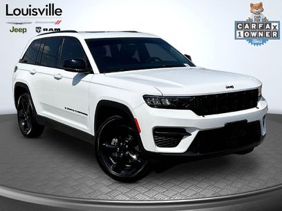 Used 2022 Jeep Grand Cherokee Altitude