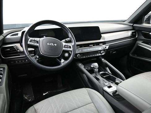 Certified 2024 Kia Telluride EX X-Line AWD/4WD image 11
