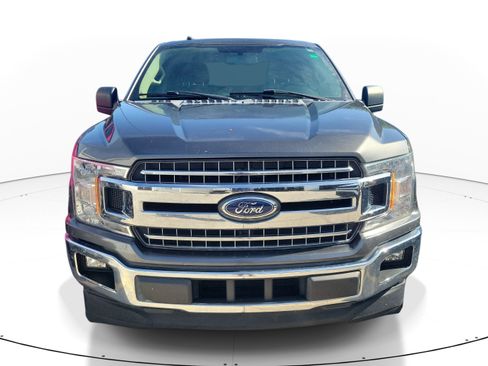 Used 2018 Ford F150 XLT w/ Equipment Group 301A Mid RWD image 2
