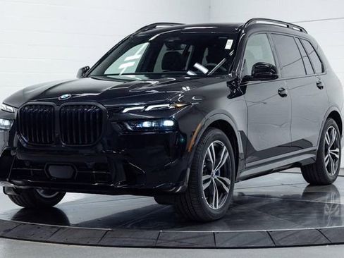 New 2026 BMW X7 xDrive40i AWD/4WD image 8