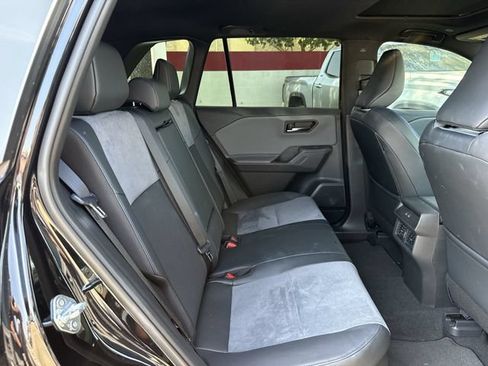 Used 2026 Toyota RAV4 XSE w/ Weather Package AWD/4WD image 33