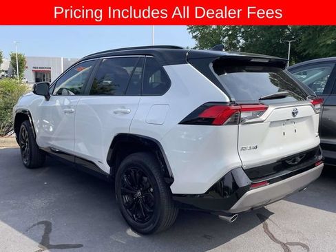 Used 2024 Toyota RAV4 XSE w/ Weather Package AWD/4WD image 5