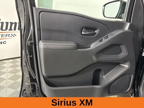 Used 2022 Nissan Frontier S w/ Technology Package image 9