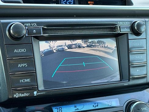 Used 2015 Toyota RAV4 XLE image 19