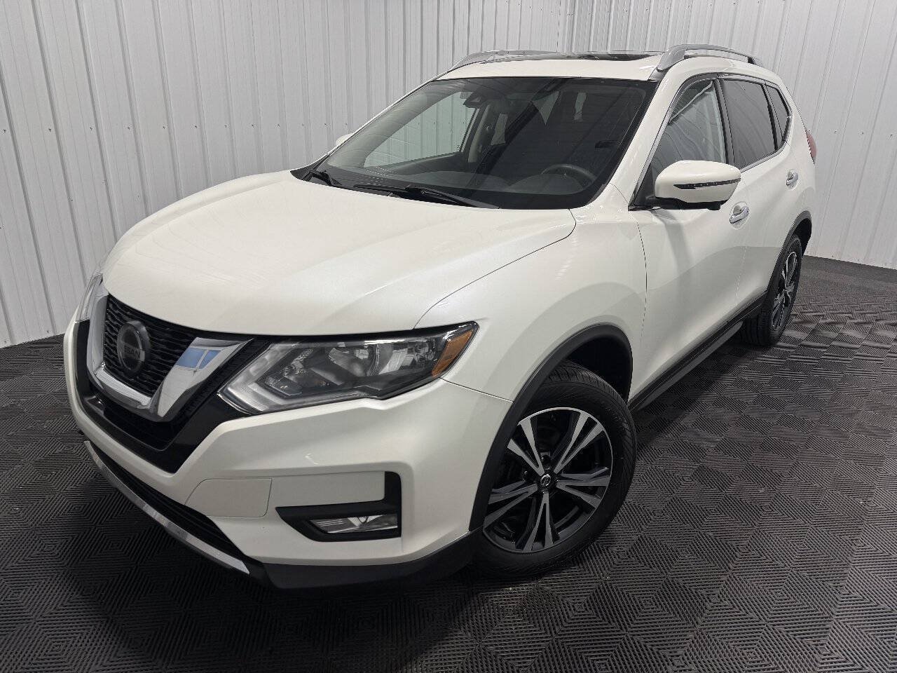 Used 2020 Nissan Rogue SV AWD/4WD image 43