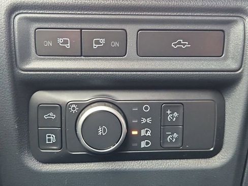 Used 2022 Ford F150 Lariat w/ Equipment Group 502A High image 18