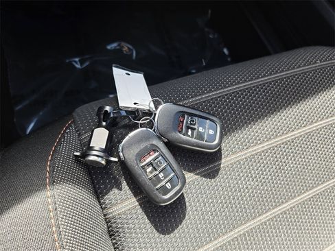 Certified 2025 Honda CR-V Sport image 19