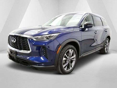 Used 2023 INFINITI QX60 Luxe image 3