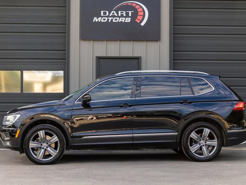 Used 2020 Volkswagen Tiguan SEL AWD/4WD image 4