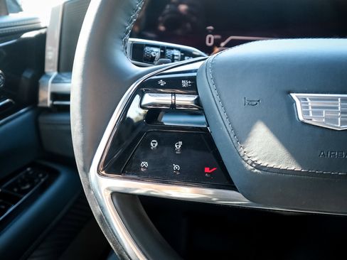 Used 2025 Cadillac Escalade IQ Sport 2 image 19