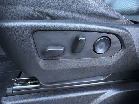 Used 2022 Chevrolet Tahoe RST w/ Luxury Package image 26