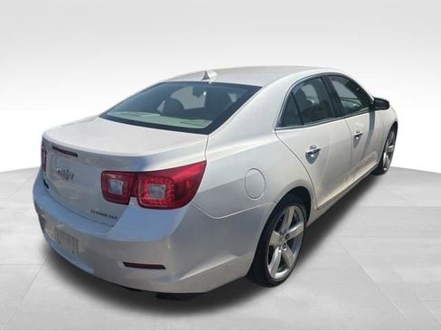 Used 2013 Chevrolet Malibu LTZ FWD image 4