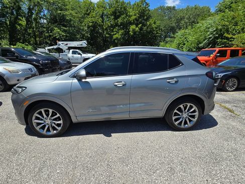 Used 2024 Buick Encore GX Avenir w/ Avenir Technology Package AWD/4WD image 3