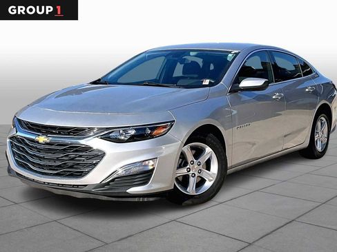 Used 2022 Chevrolet Malibu LS w/ Driver Confidence Package II image 1