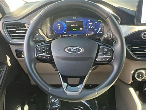 Certified 2022 Ford Escape SEL w/ Technology Package image 22
