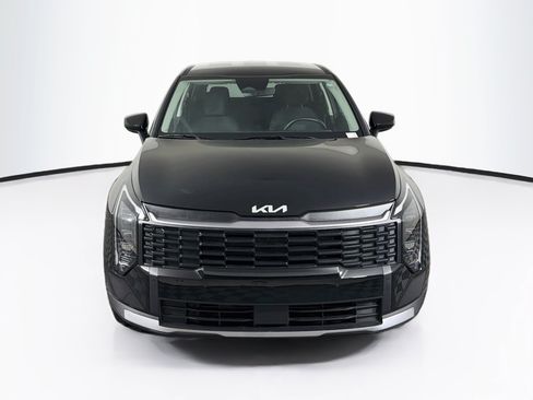 Used 2026 Kia Sportage LX FWD image 2