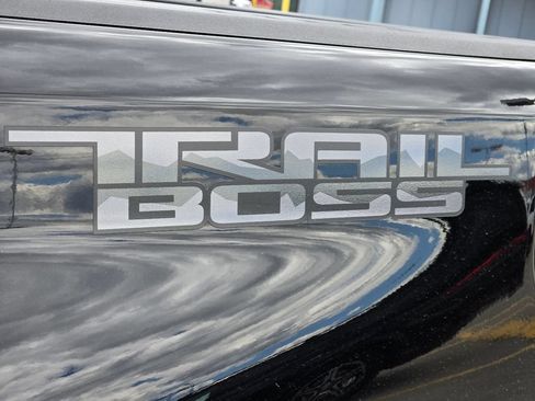 Used 2026 Chevrolet Silverado 3500 LTZ w/ LTZ Plus Package AWD/4WD image 13