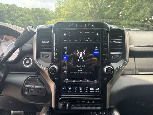 Used 2019 RAM 2500 Laramie AWD/4WD image 16