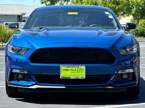 Used 2017 Ford Mustang GT Premium RWD image 7