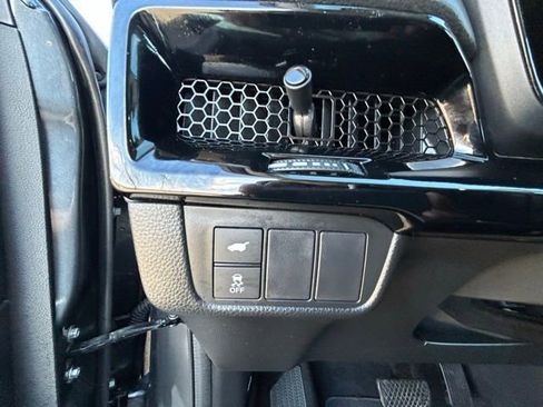 Used 2025 Honda CR-V EX-L image 14