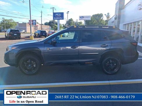 Used 2025 Subaru Outback Wilderness AWD/4WD image 7