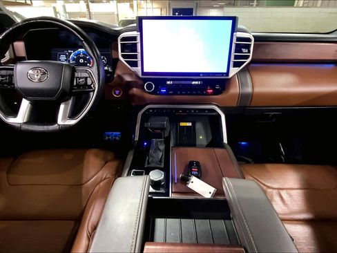 Used 2023 Toyota Tundra 1794 Edition image 15