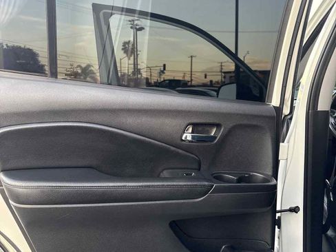 Used 2018 Honda Pilot EX-L image 12