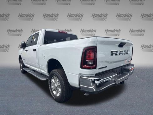 Used 2025 RAM 2500 Big Horn AWD/4WD image 7
