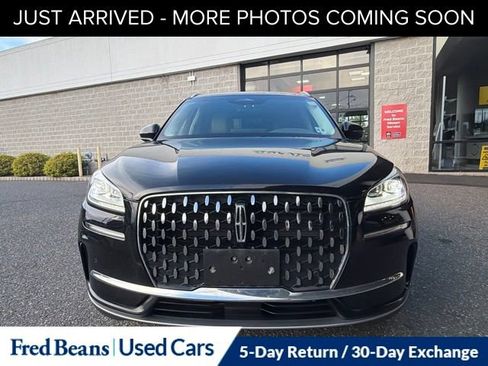 Used 2024 Lincoln Corsair Reserve w/ Equipment Group 201A AWD/4WD image 2