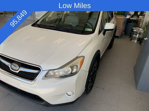Used 2013 Subaru Crosstrek 2.0i Premium w/ Popular Pkg 1 AWD/4WD image 2