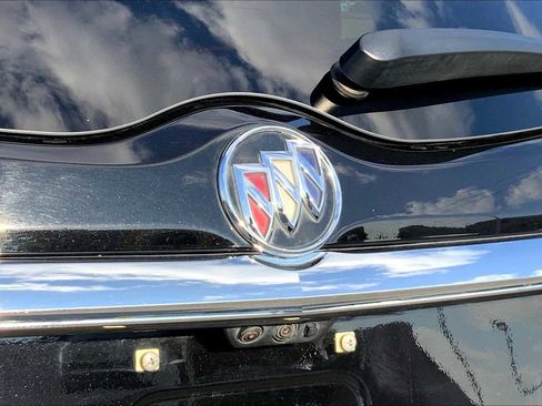 Used 2021 Buick Enclave Avenir image 9