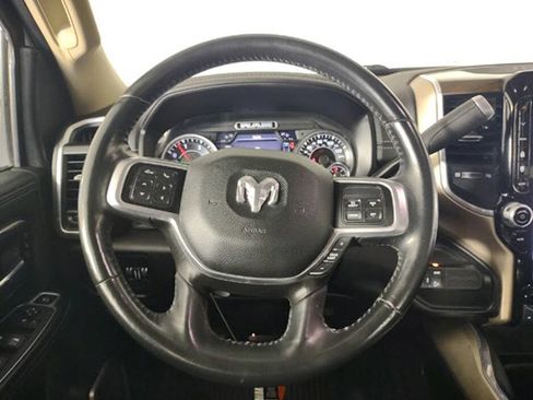 Used 2022 RAM 2500 Laramie AWD/4WD image 11
