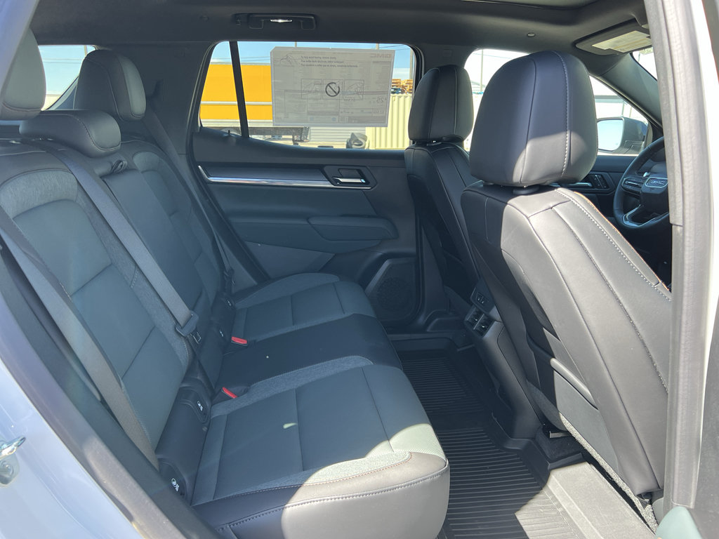 New 2026 GMC Terrain AT4 w/ Convenience Package III AWD/4WD image 24