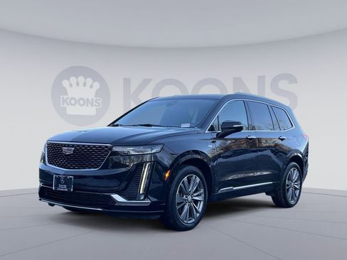 Used 2024 Cadillac XT6 Premium Luxury image 1