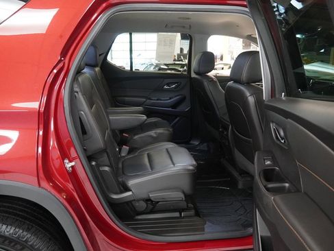 Used 2020 Chevrolet Traverse RS w/ LPO, Floor Liner Package FWD image 22
