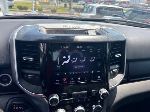 Used 2020 RAM 1500 Big Horn AWD/4WD image 17