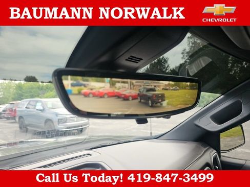 Used 2021 Chevrolet Silverado 1500 High Country w/ Technology Package AWD/4WD image 65