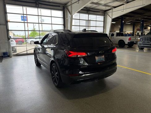 Used 2023 Chevrolet Equinox RS image 4