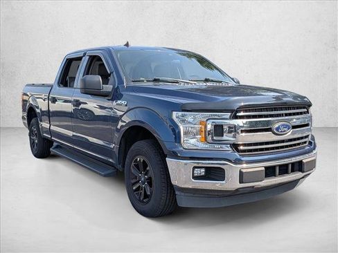 Used 2020 Ford F150 XLT w/ Trailer Tow Package RWD image 4