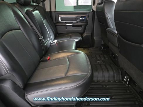 Used 2018 RAM 1500 Laramie w/ Convenience Group AWD/4WD image 20