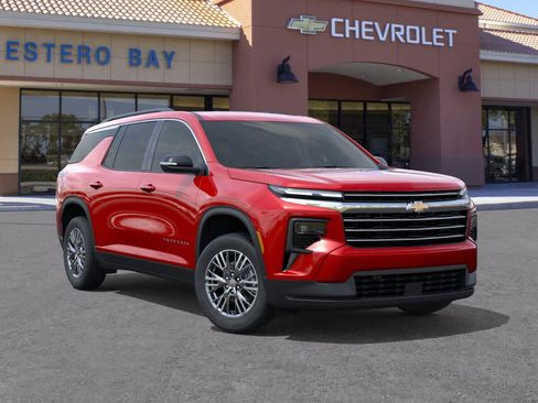 New 2026 Chevrolet Traverse LT w/ Driver Confidence Package image 7