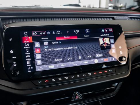 Used 2025 Dodge Charger R/T w/ Quick Order Package 25M R/T image 22