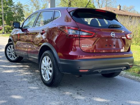 Used 2021 Nissan Rogue Sport S FWD image 4