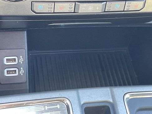 Used 2018 Ford F150 Raptor w/ Equipment Group 802A Luxury image 27