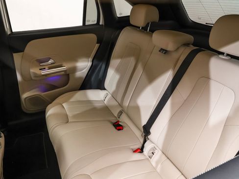 Certified 2023 Mercedes-Benz GLA 250 4MATIC image 9