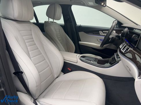 Used 2021 Mercedes-Benz E 350 Sedan image 22